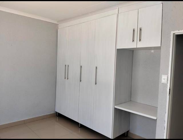 2 BEDROOM PROPERTY TO RENT IN CHROOM PARK